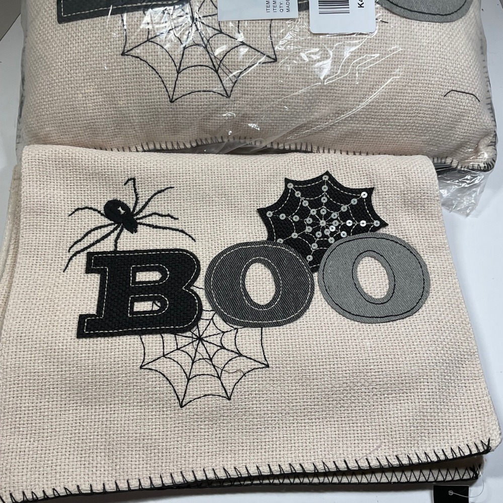 K&K interiors Boo Decorative Pillow & runner Spider Web Halloween Cream Black 1